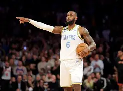 贝博体育 -阿贾克斯训练开放日，赛前篮板制胜引欢呼，NBA总决赛在即，赛季目标并未改变的简单介绍